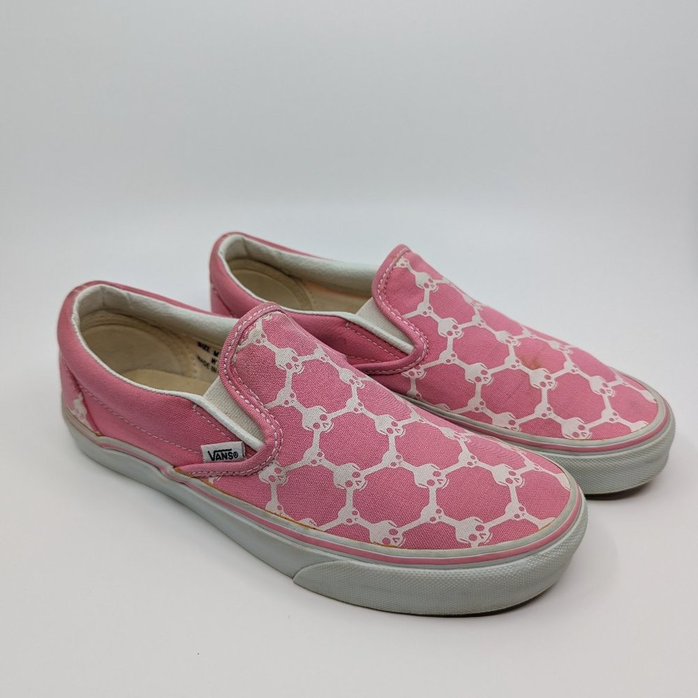 RARE Vans Classic Slip On Ons Shoes Sneakers Women's 8.5 Pink Skulls Skull punk